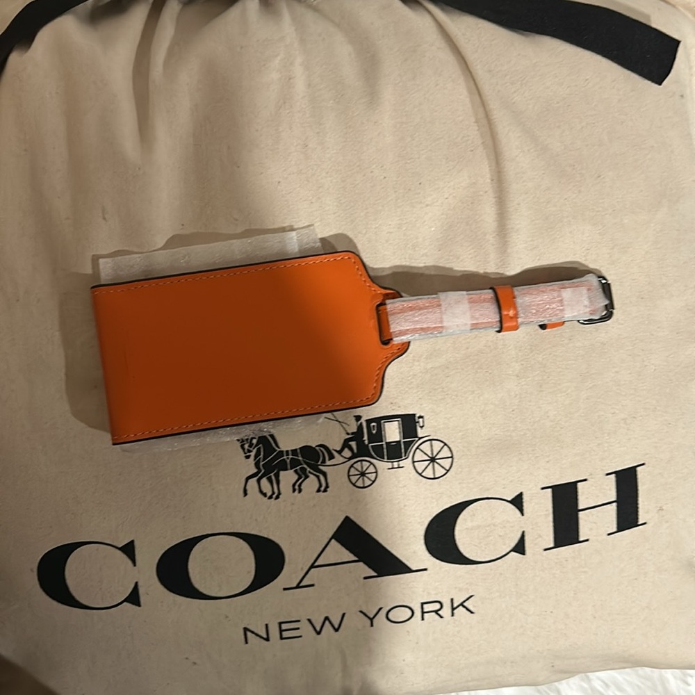 Coach large luggage tag. Authentic. - Picture 6 of 7